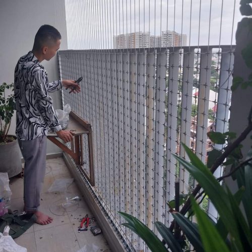 Alternative view of LƯỚI AN TOÀN BẢO VỆ THÚ CƯNG MÈO, CHÓ ĐẢM BẢO